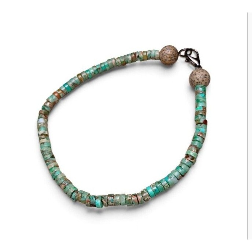 Southwest Turquoise Stone Heishi Beaded Bracelet 8"